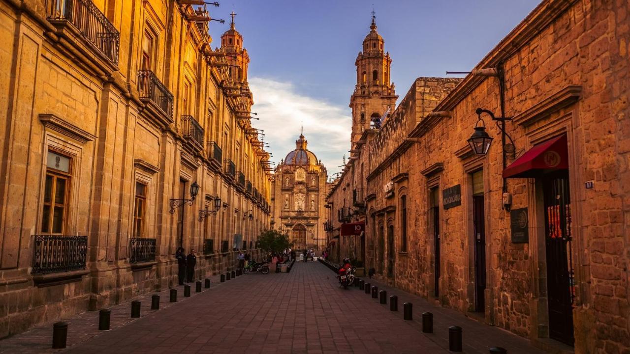 Holiday Inn Express Morelia Centro Historico Exterior foto